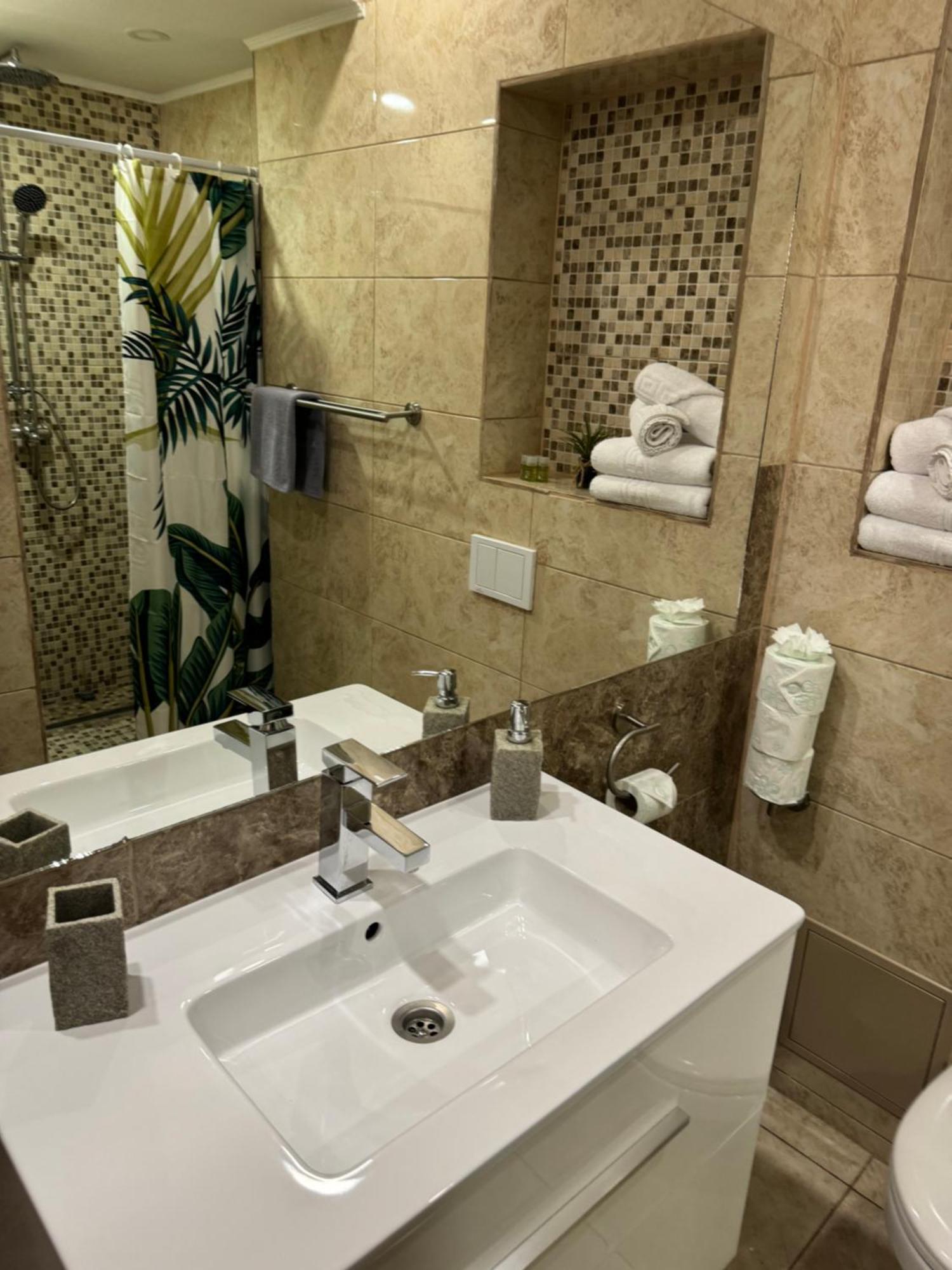 Ada'S Luxury Apartament&Studio - Old City Μπρασόβ Εξωτερικό φωτογραφία