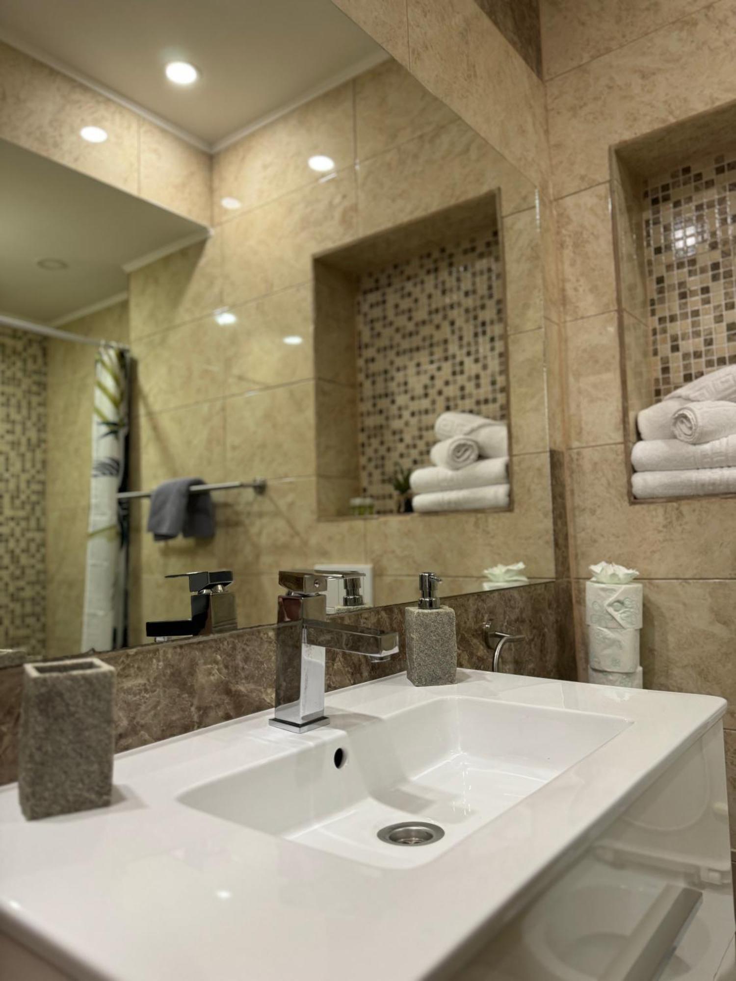 Ada'S Luxury Apartament&Studio - Old City Μπρασόβ Εξωτερικό φωτογραφία